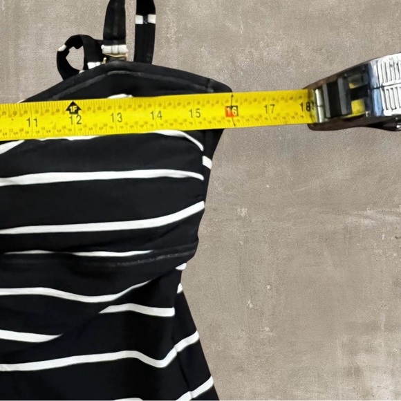 Coco Rave Striped Swim Top - Picture 5 of 6